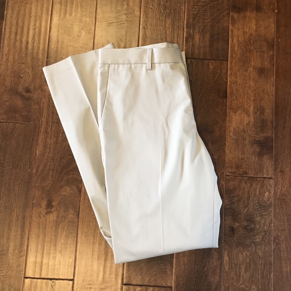 Men’s Dockers Khaki Pants
